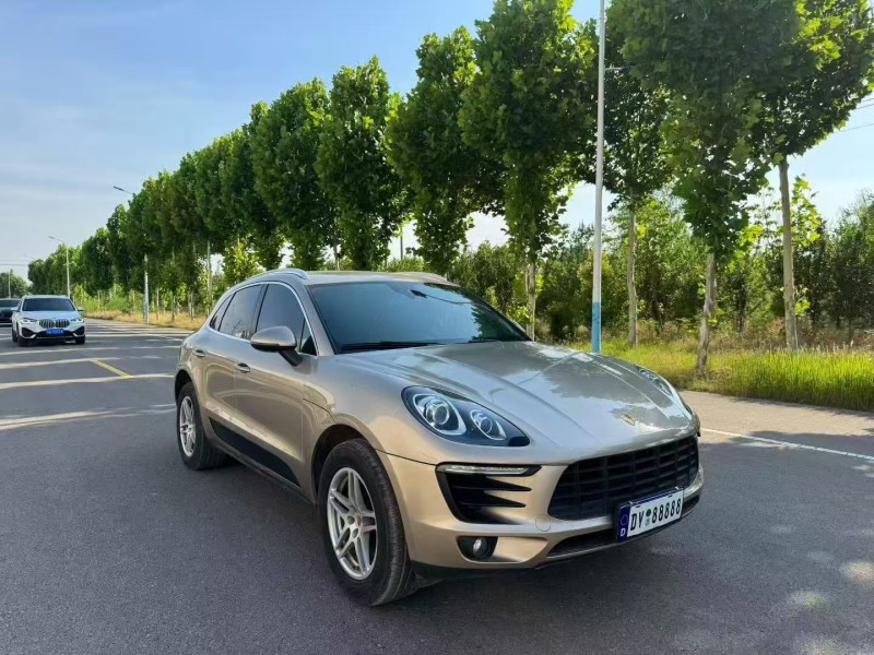 菏泽16年保时捷Macan2