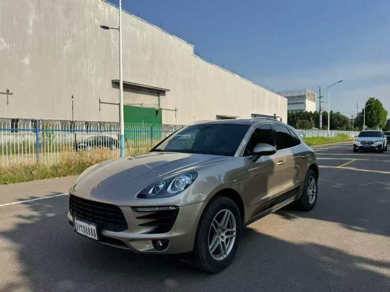 菏泽16年保时捷Macan3