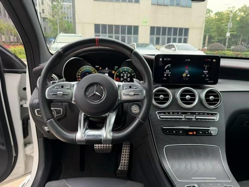 东莞22年奔驰AMG5