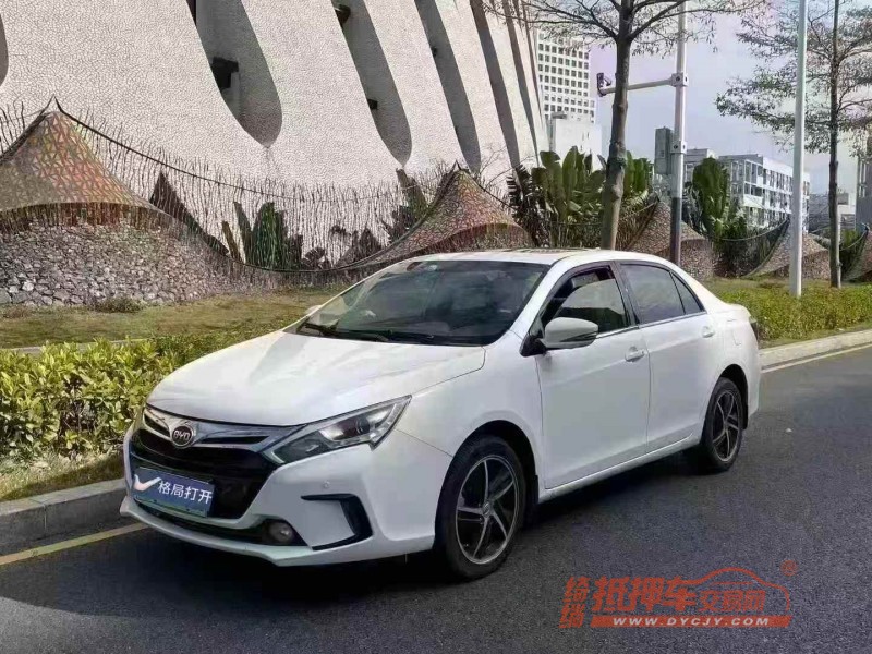 深圳15年比亚迪秦2