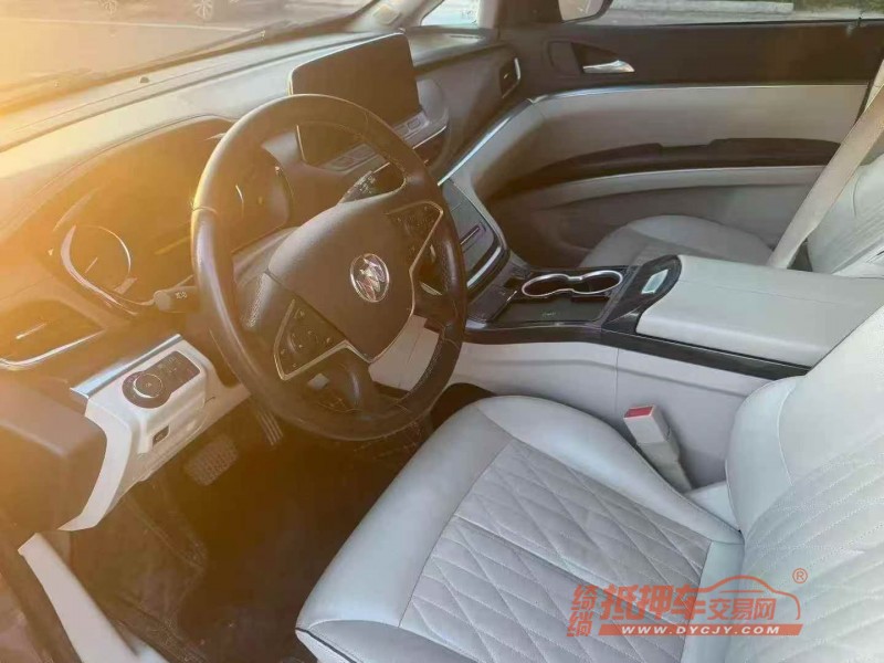 东营21年别克GL86