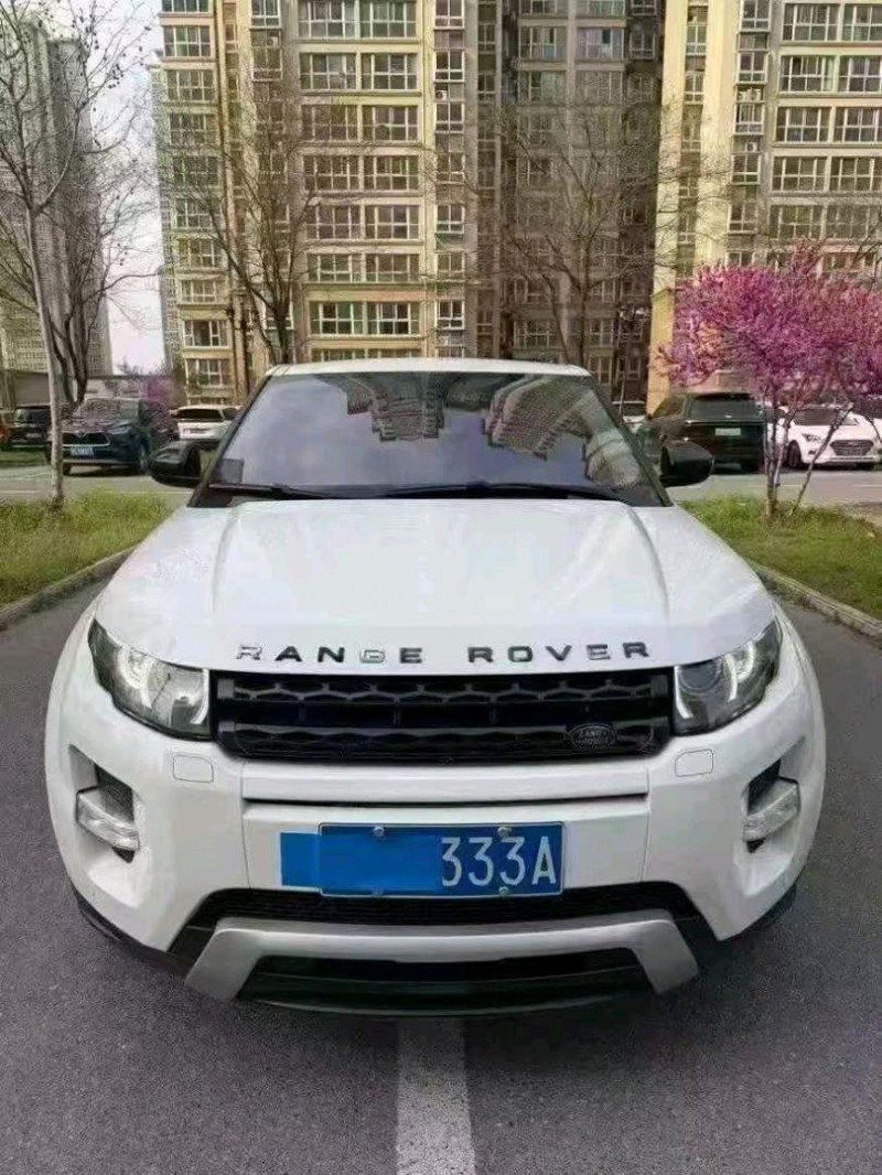 安阳15年路虎极光1