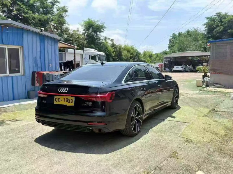 东营23年奥迪A6L9
