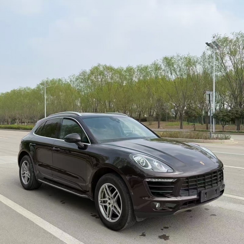 枣庄17年保时捷Macan2