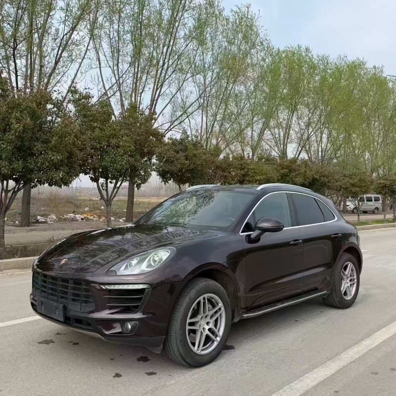 枣庄17年保时捷Macan3