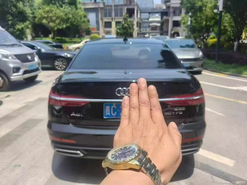 昭通21年奥迪A6L8