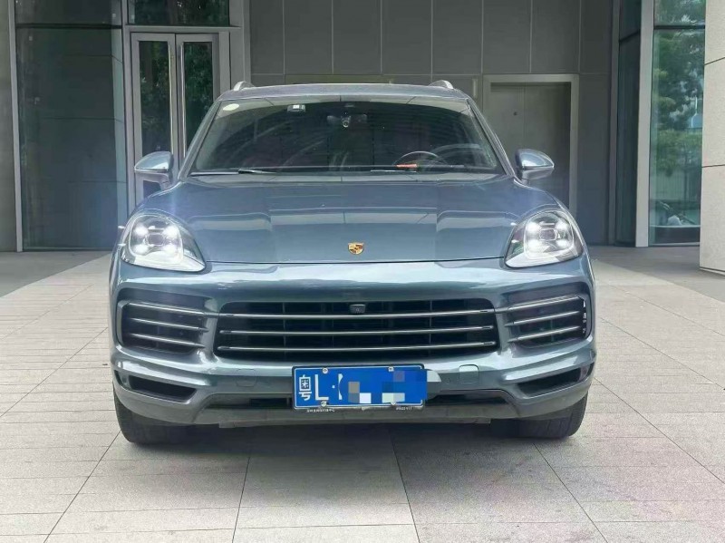 深圳18年保时捷卡宴1