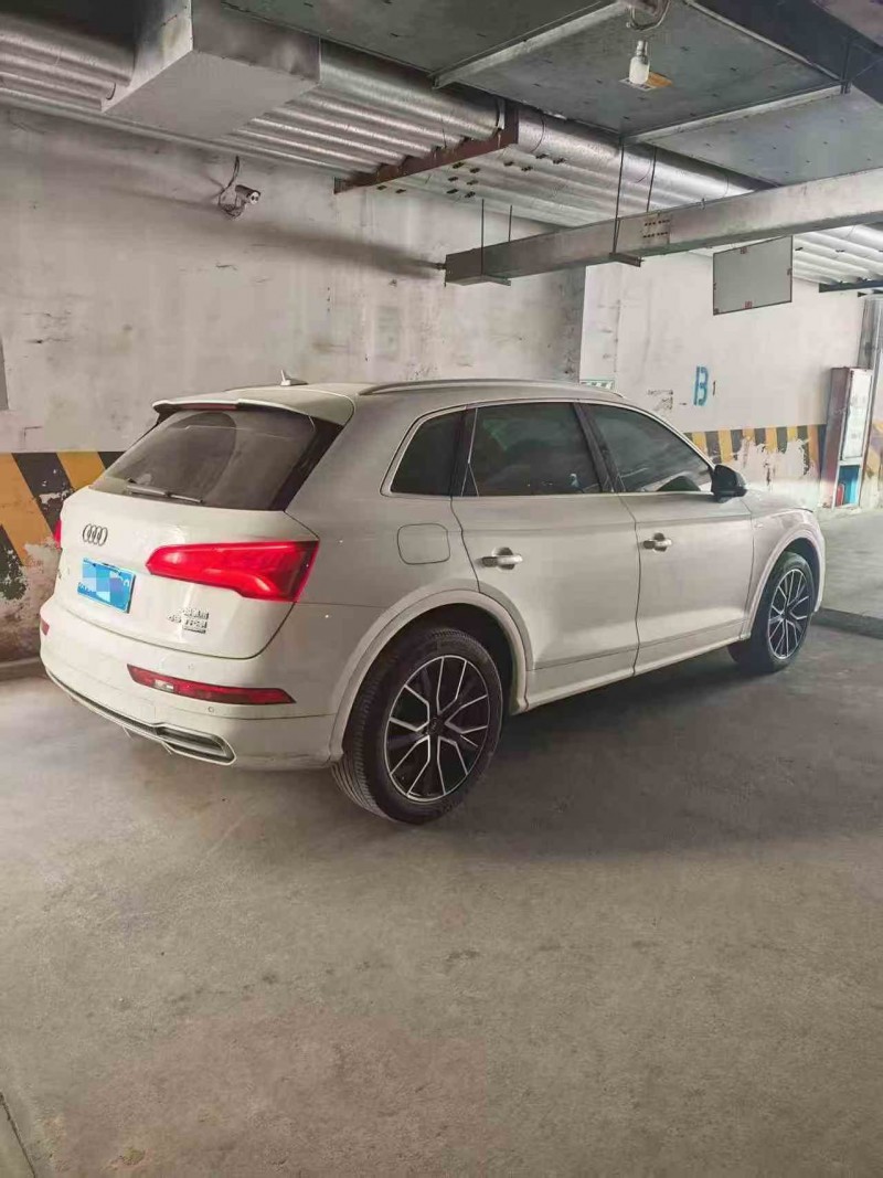 苏州18年奥迪Q54