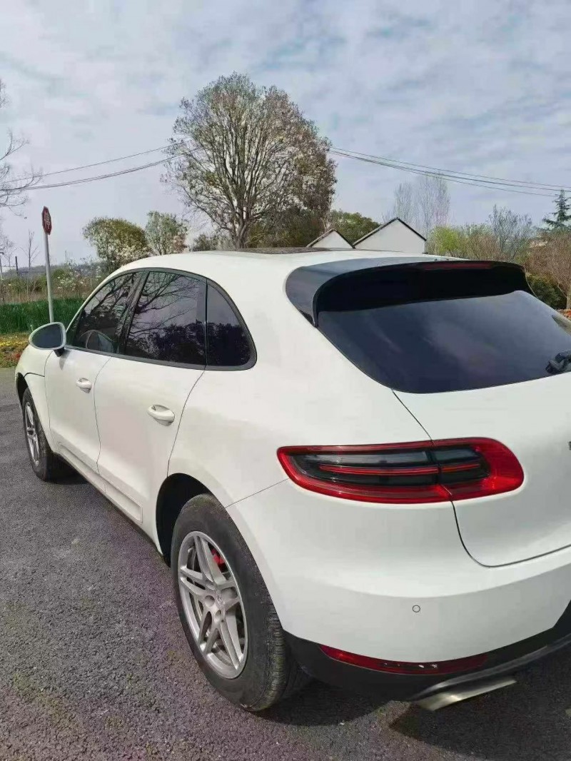 淮北16年保时捷Macan9