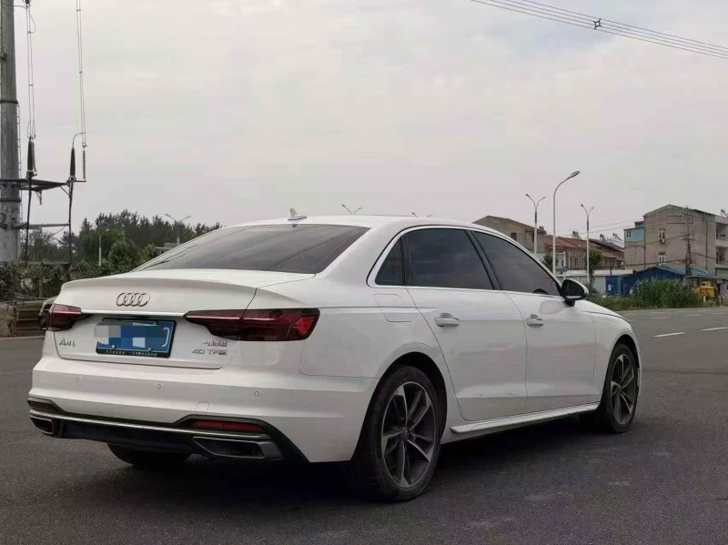 武汉20年奥迪A4L9