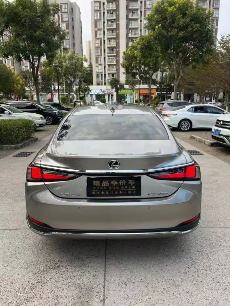 珠海23年雷克萨斯ES9