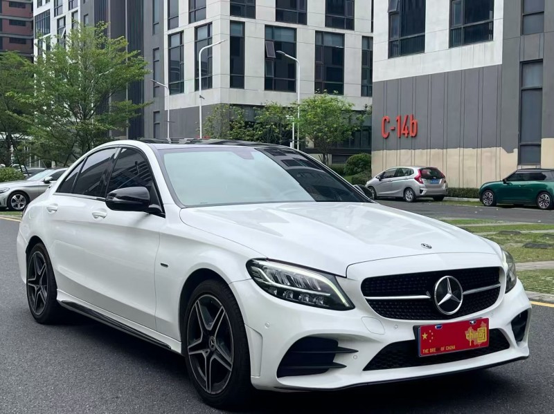 广州21年奔驰C3