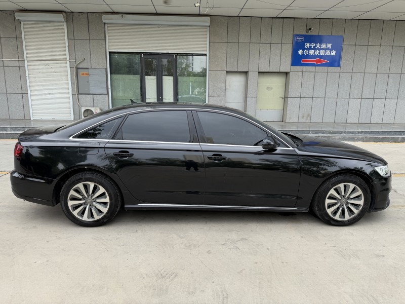 济宁17年奥迪A6L4