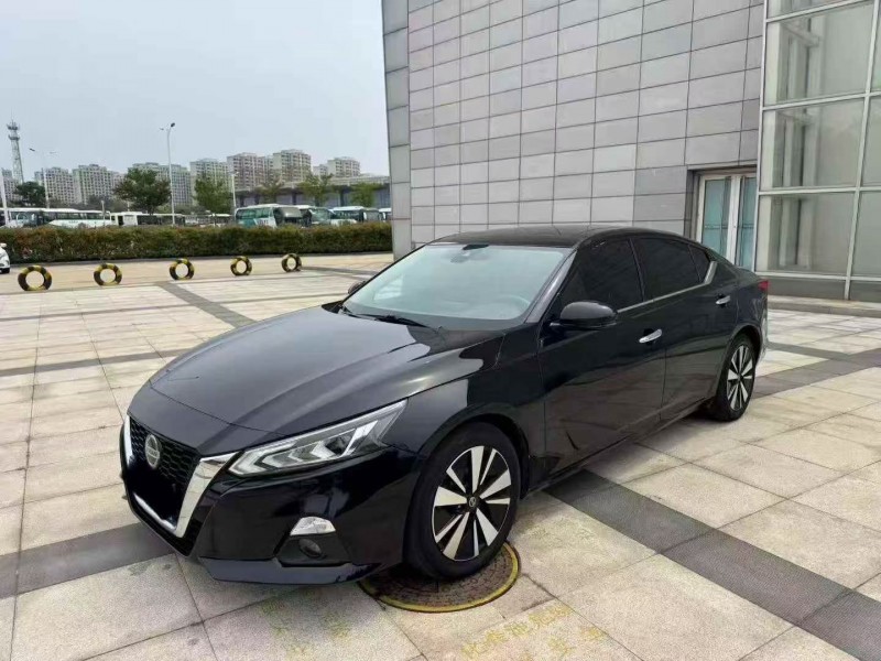 东营20年日产天籁3