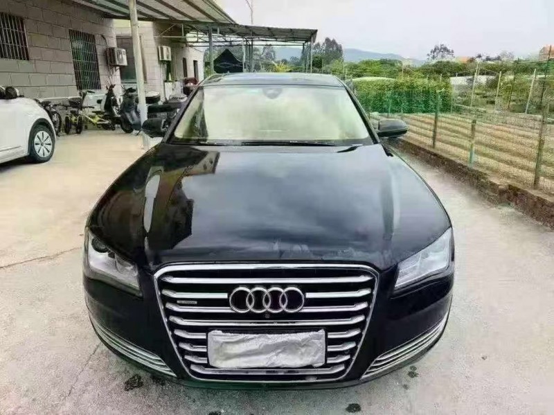 三明13年奥迪A8L1
