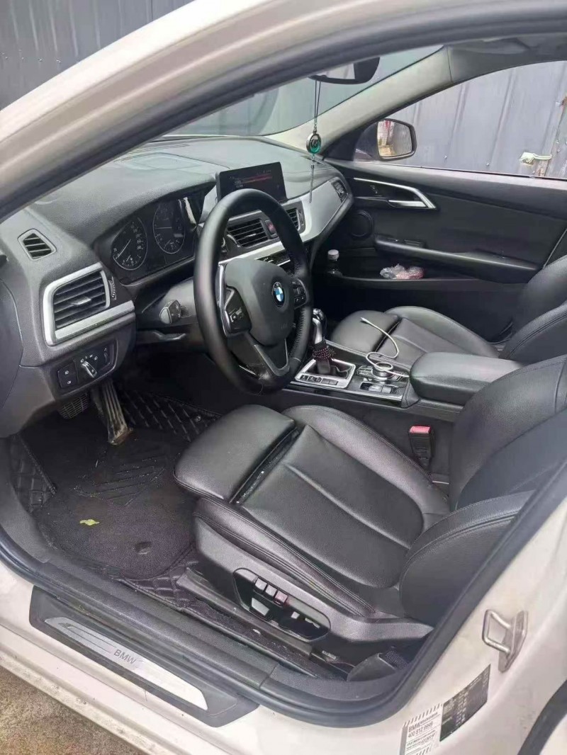 南通17年宝马1系6