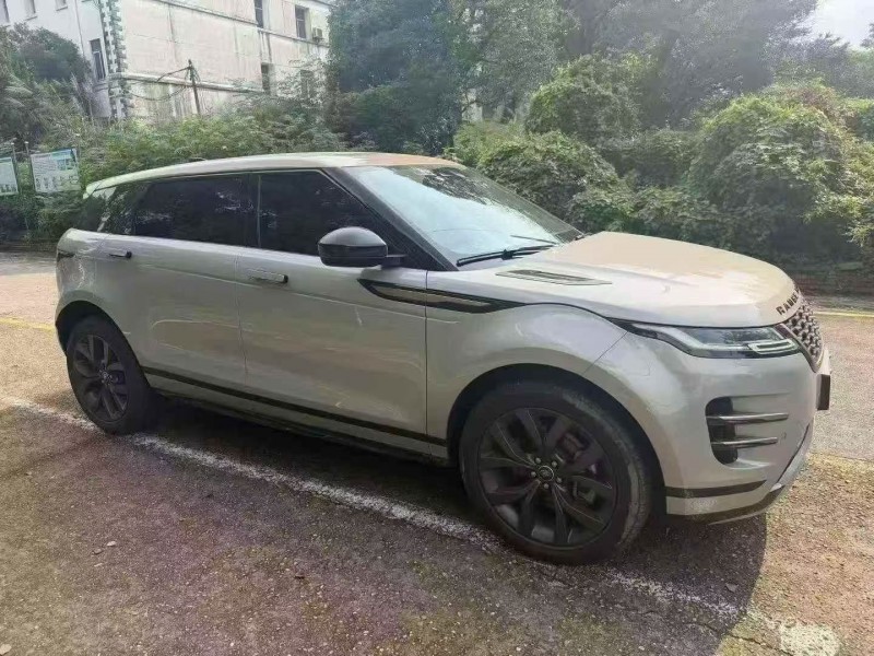 吉安23年路虎极光3