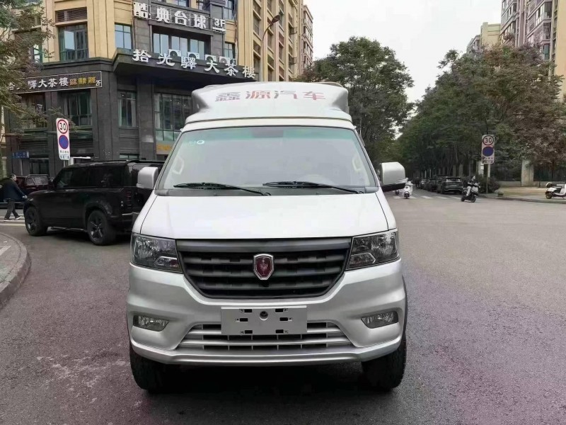 成都25年华晨鑫源1
