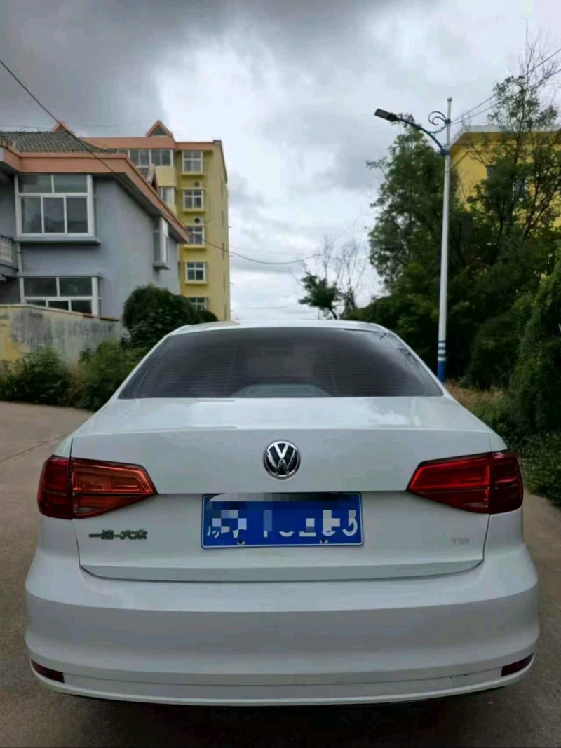 东营19年大众速腾9