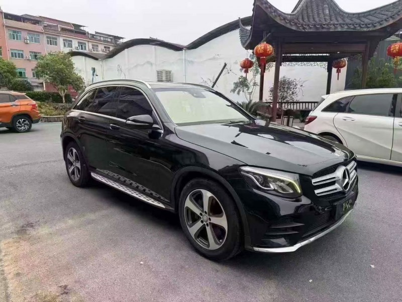 嘉兴17年奔驰GLC3