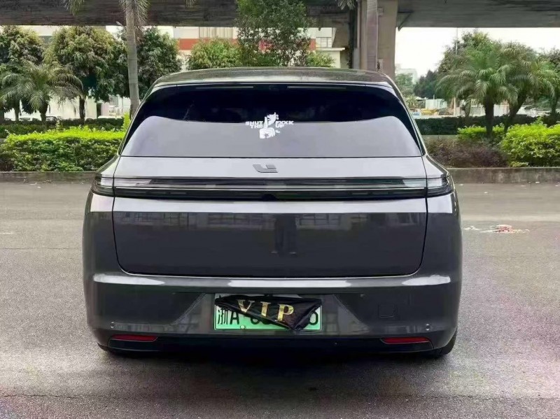 漳州23年理想L77