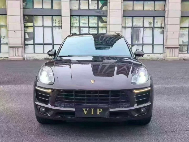 莆田17年保时捷Macan1