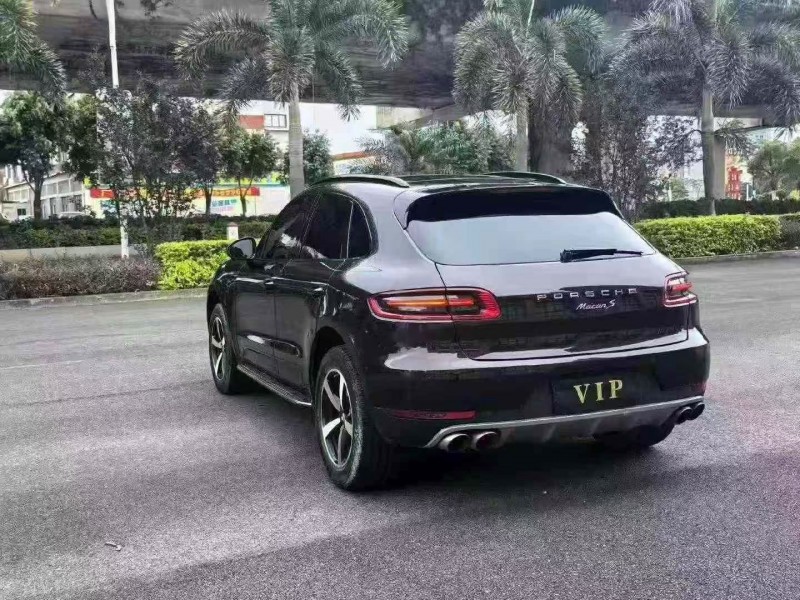 莆田17年保时捷Macan7