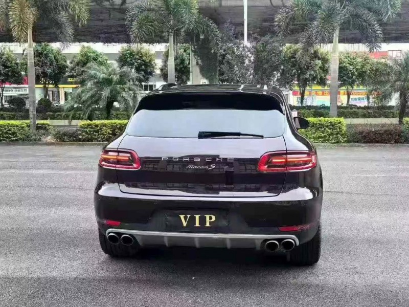 莆田17年保时捷Macan9
