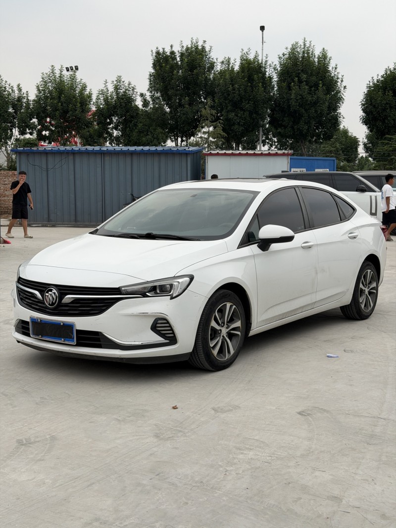 新乡20年别克威朗3