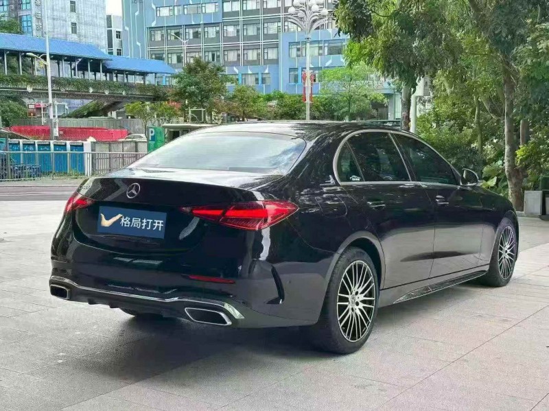 广州22年奔驰C8