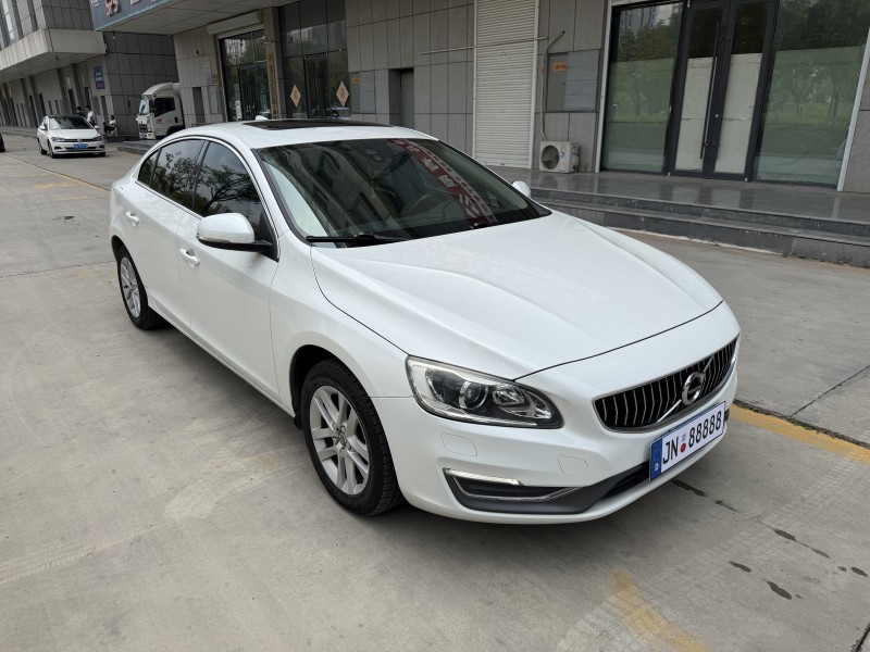 济宁16年沃尔沃S60L2