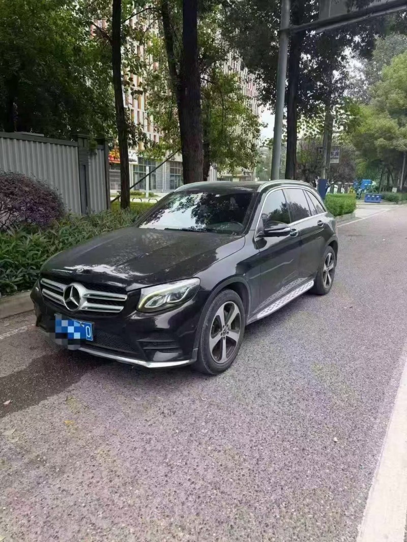 重庆19年奔驰GLC2