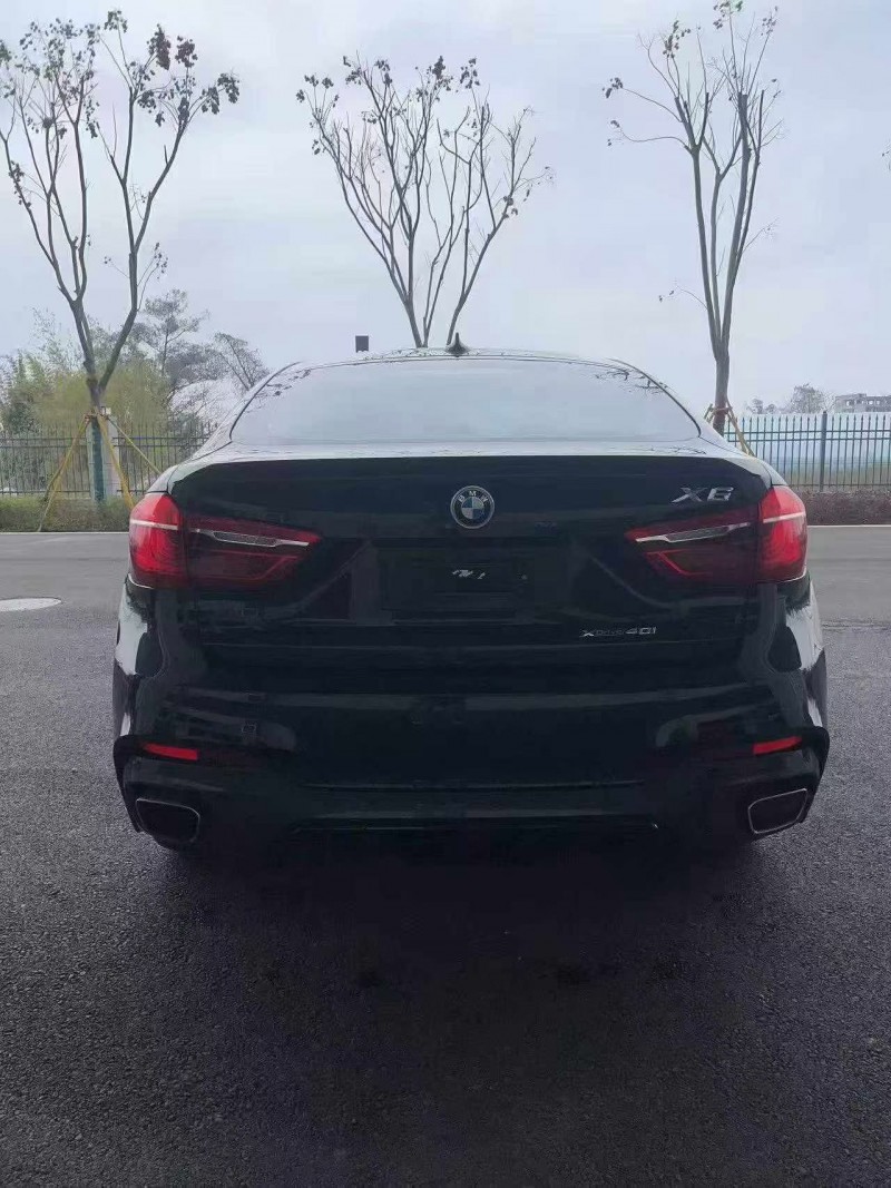 金华19年宝马X69
