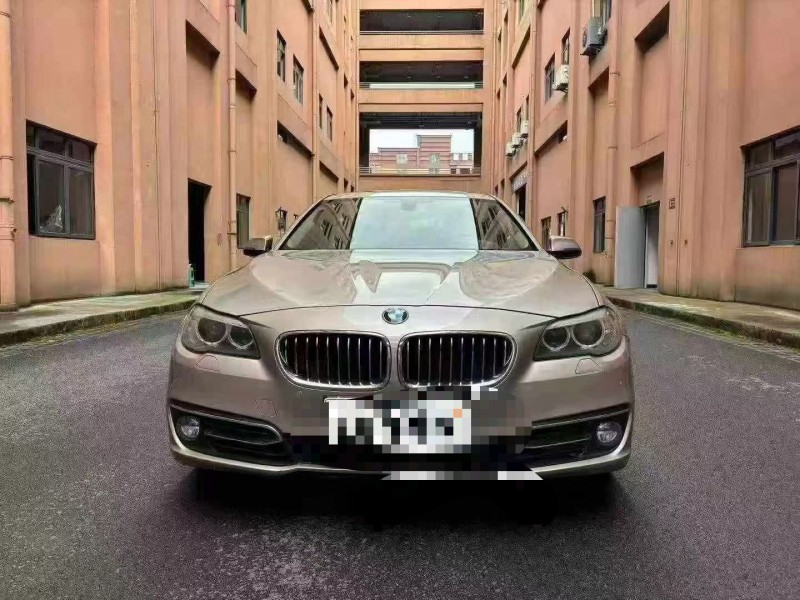 重庆15年宝马5系1