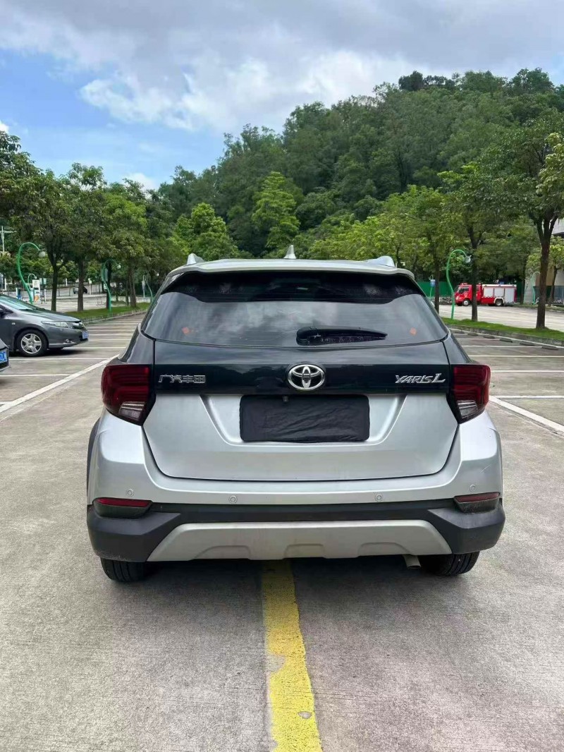 佛山22年丰田YARiS L 致炫9