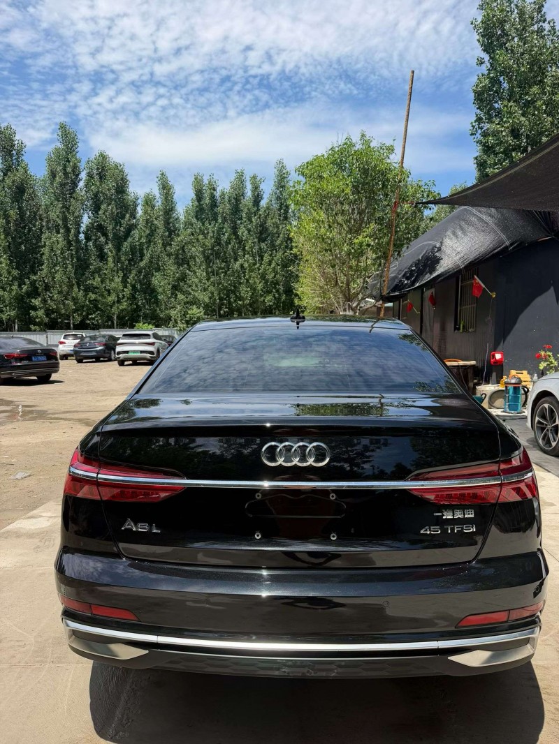 泰安25年奥迪A6L5