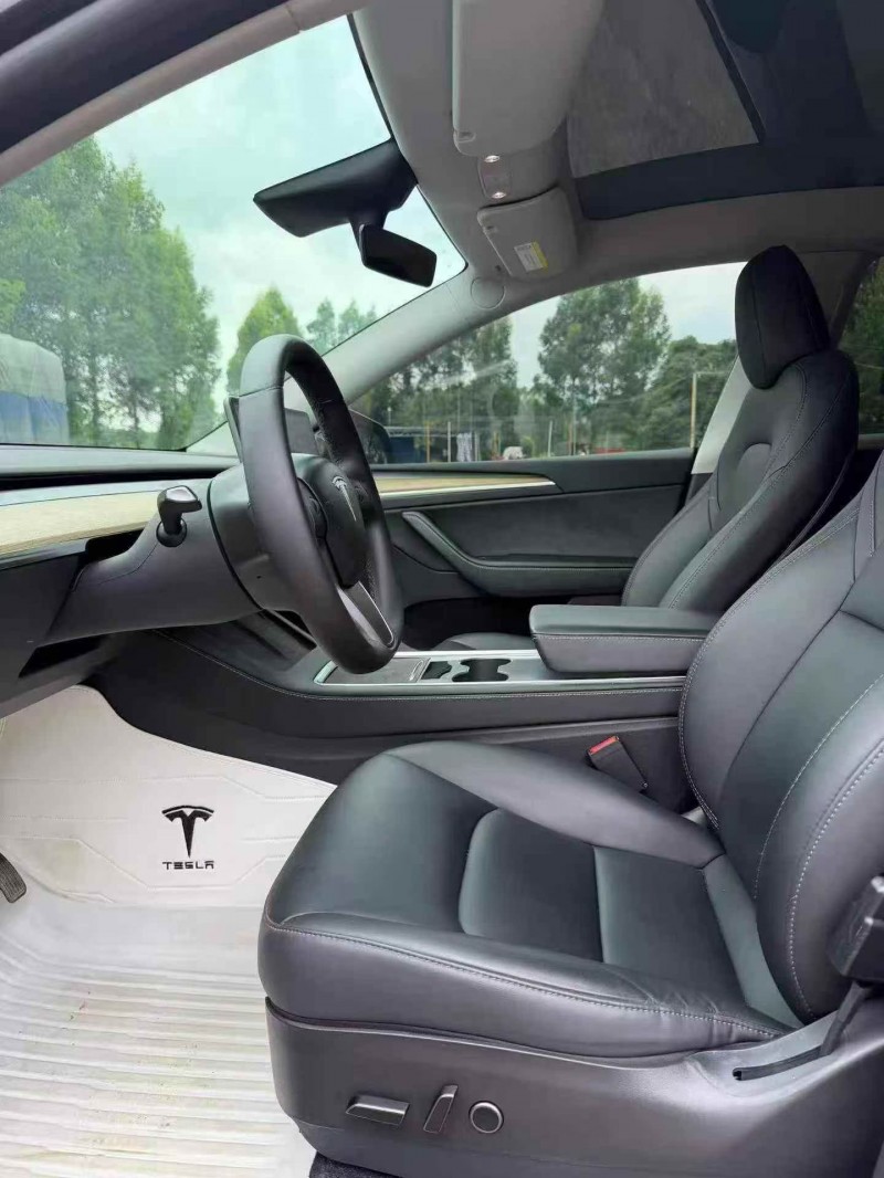 珠海23年特斯拉MODEL Y4