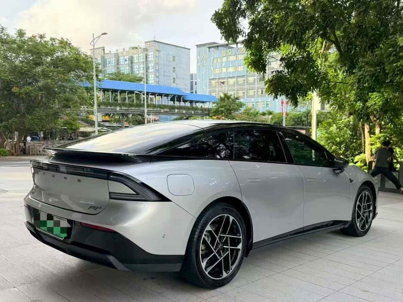 广州25年小鹏汽车p78