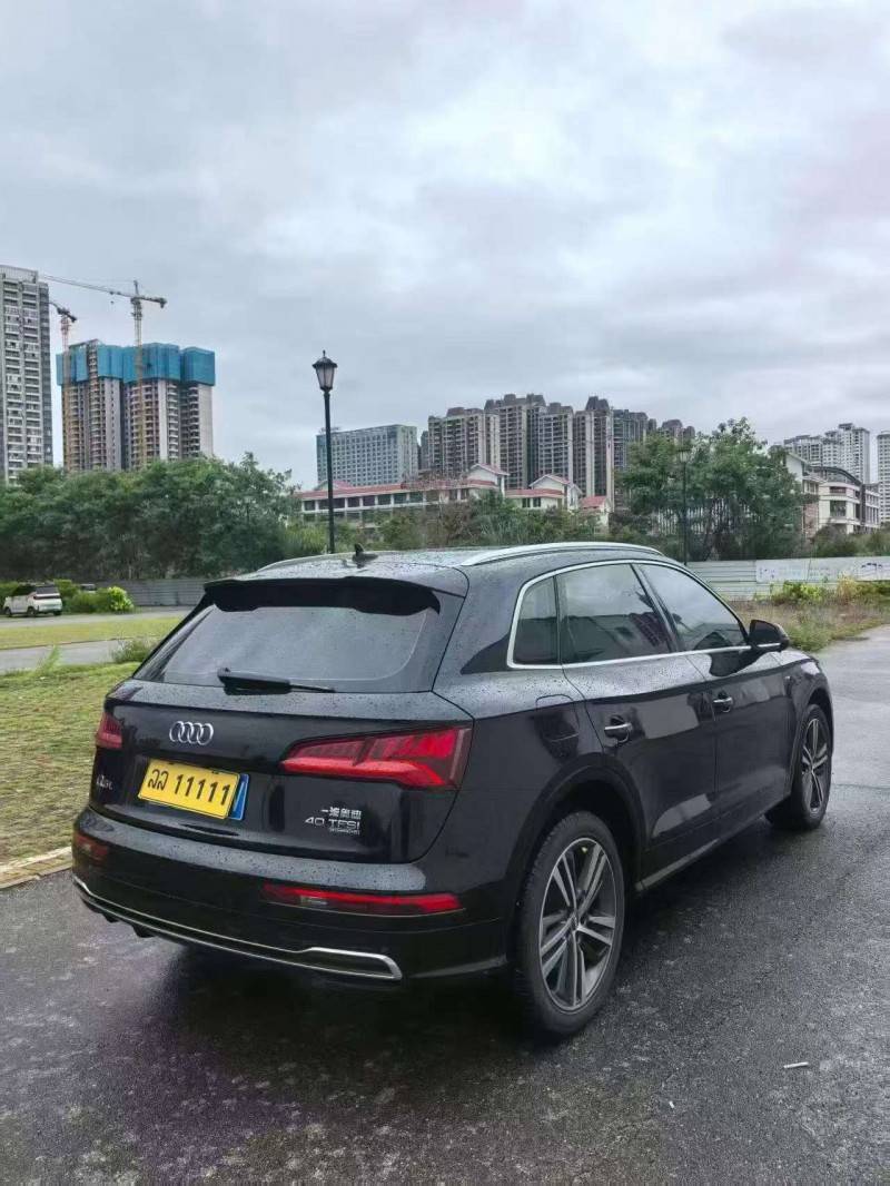 南宁20年奥迪Q57