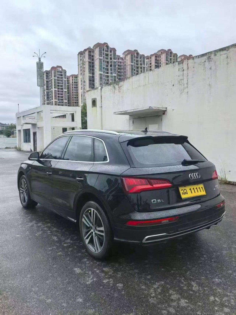 南宁20年奥迪Q58