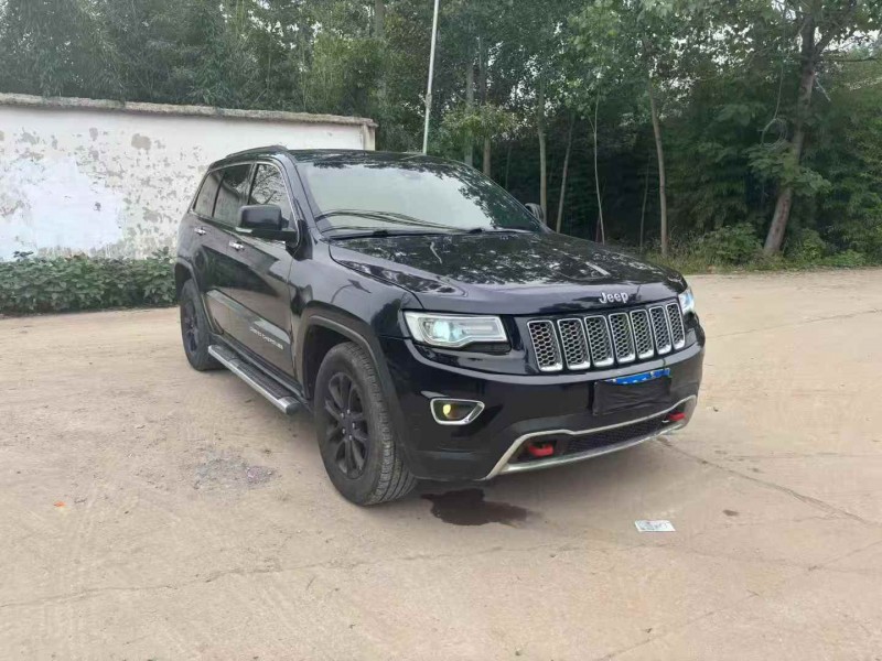 徐州14年Jeep大切诺基2