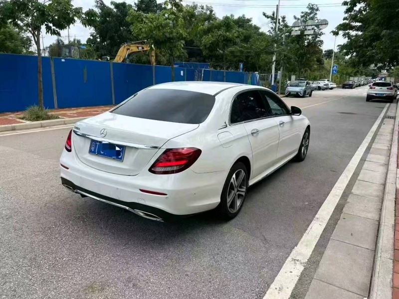 南宁17年奔驰E9