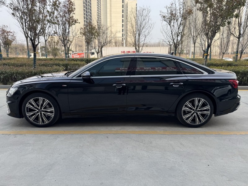 济宁24年奥迪A6L9