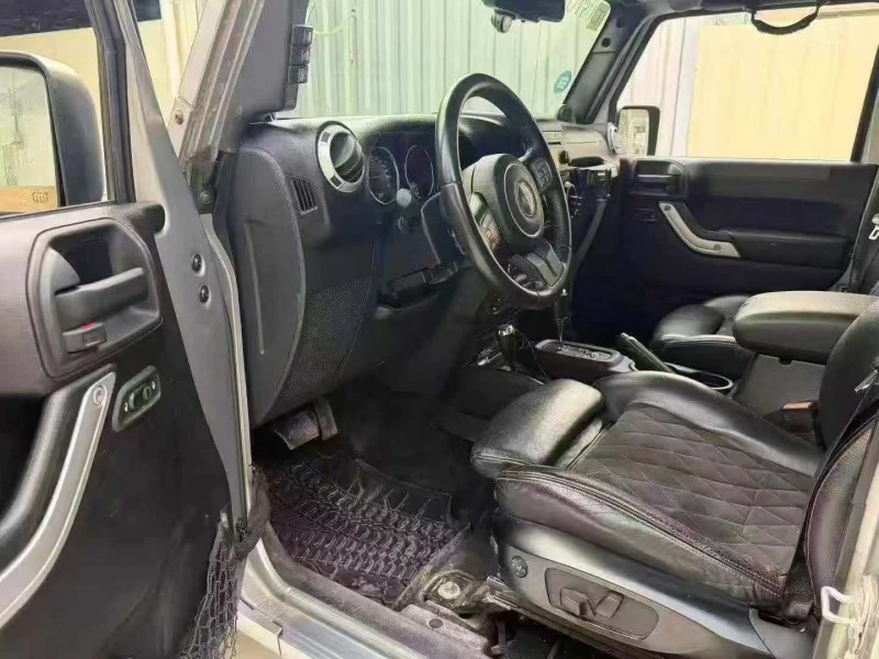 汕头14年Jeep牧马人6