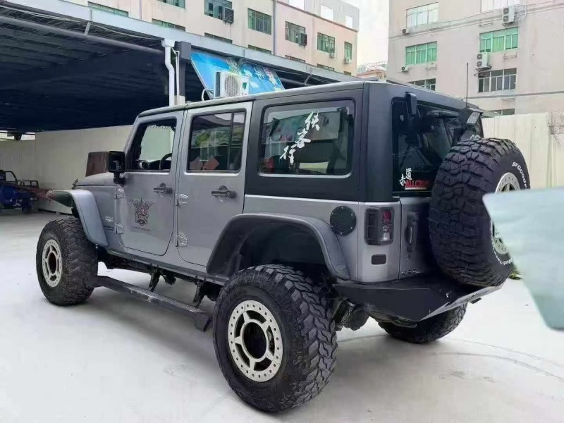 汕头14年Jeep牧马人9
