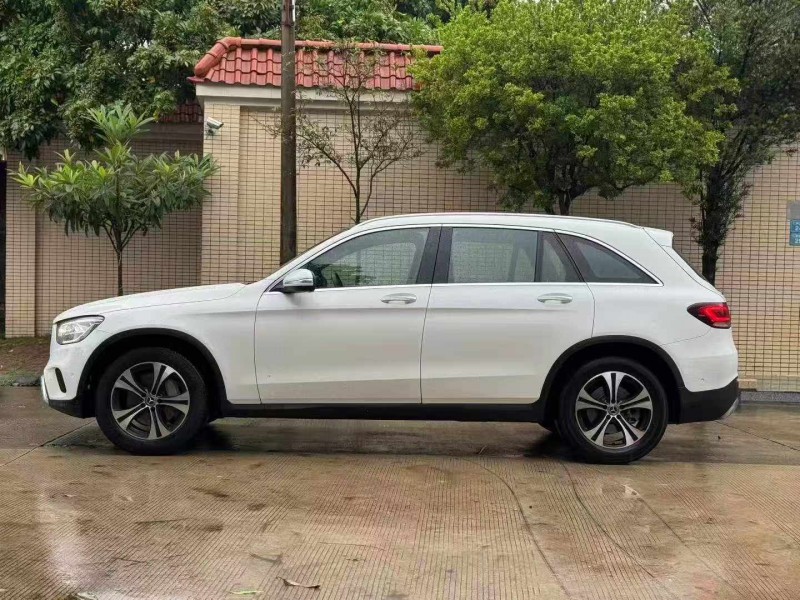 中山20年奔驰GLC3