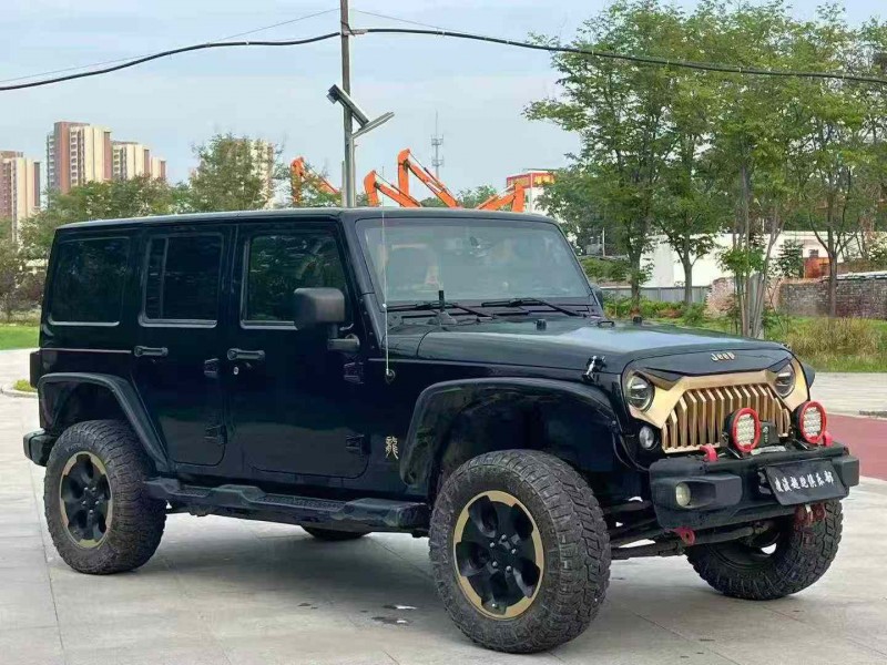 郑州15年Jeep牧马人3
