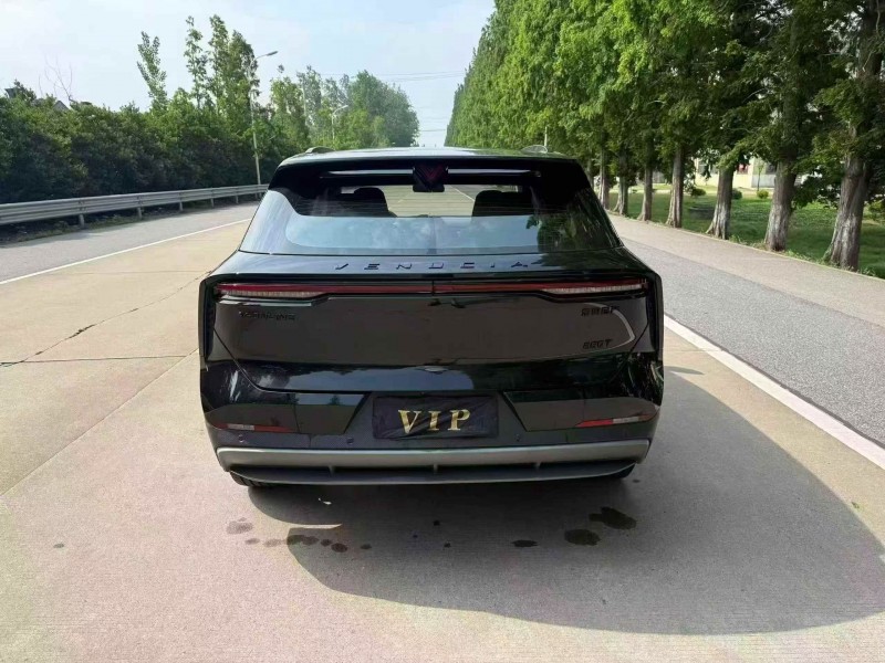 苏州23年启辰大V9