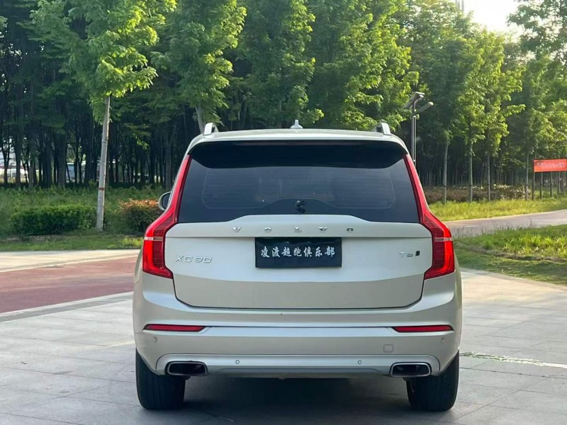 郑州18年沃尔沃XC908