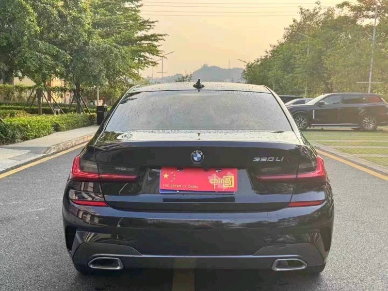 广州22年宝马3系4